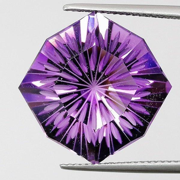 Violet Amethist - 19.92 ct - Instituto Gemólogico Español, Handtassen en Accessoires, Edelstenen