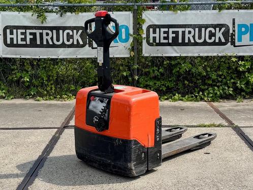 BT LWE130 (2013) compacte draaicirkel 100 cm vorken +VIDEO, Zakelijke goederen, Machines en Bouw | Heftrucks en Intern transport