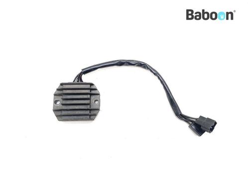 Spanningsregelaar Suzuki GS 500 2004-2006 (GS500 BK2111), Motoren, Onderdelen | Suzuki, Gebruikt, Verzenden