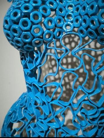 Alec Studio - Alec Studio - sculptuur, Torso Femenino - 80