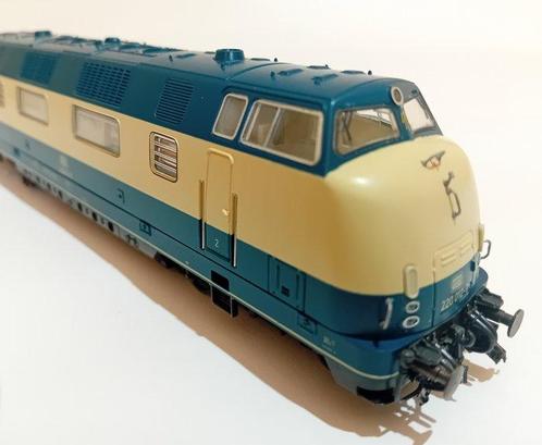 Roco H0 - 43524 - Diesellocomotief (1) - V220 - DB, Hobby en Vrije tijd, Modeltreinen | H0