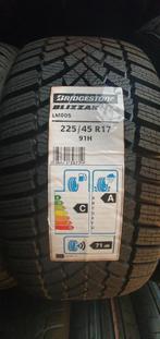 2x 225/45 17 91H Bridgestone Blizzak LM005 (winter), Auto-onderdelen, Banden en Velgen, Nieuw, 17 inch, Band(en), Personenwagen