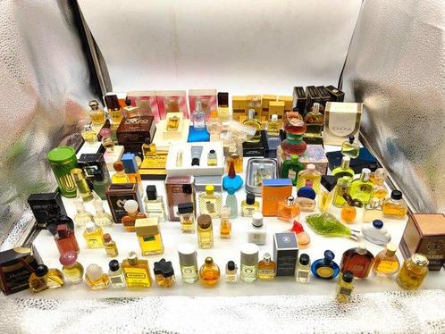 Flacon de parfum (110) - Lot denviron 110 flacons, Antiek en Kunst, Antiek | Glaswerk en Kristal