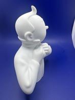 Moulinsart - Tintin - Tintin ferme son col