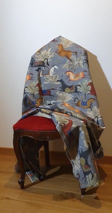 Origineel landhuisstof met galopperende paarden - 300x280cm, Antiek en Kunst, Antiek | Tapijten, Tafelkleden en Textiel