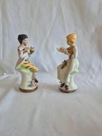 Capodimonte - Beeld, signora coloniale - 21 cm - Keramiek, Antiek en Kunst