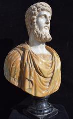 sculptuur, Busto di Lucio Vero - 53 cm - Marmer