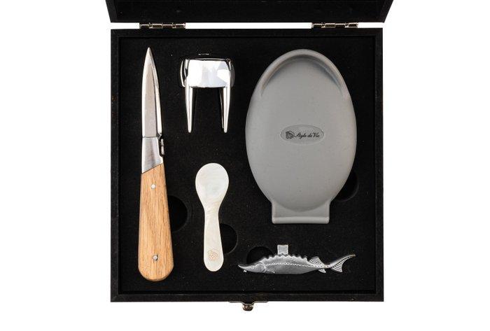 Laguiole - Champagne / Caviar / Oyster set - Oak Wood, Antiek en Kunst, Antiek | Keukengerei
