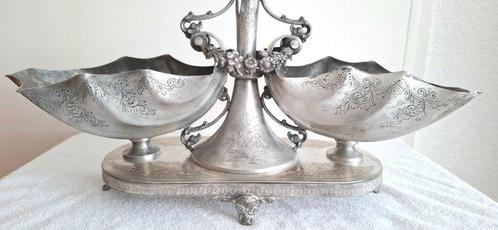 John Round & Son Ltd, Sheffield - Tafelservies - Verzilverd,, Antiek en Kunst, Antiek | Meubels | Tafels