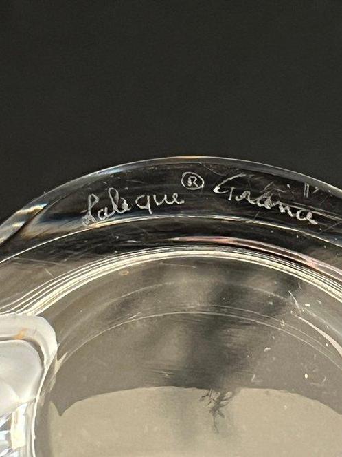 Lalique - Marie-Claude Lalique - Vaas - Vasemodel Twee, Antiek en Kunst, Antiek | Glaswerk en Kristal