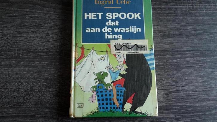 SPOOK DAT AAN DE WASLIJN HING 9789050161022 I. Uebe, Boeken, Kinderboeken | Kleuters, Gelezen, Verzenden