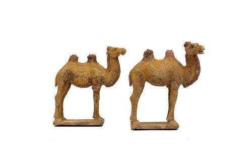 Oud Chinees, Tang-dynastie Terracotta Set van kleine, Verzamelen, Mineralen en Fossielen