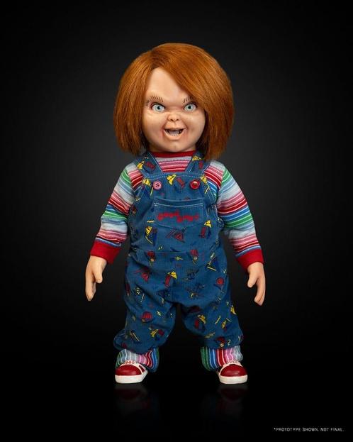 Chucky (TV Series) Prop Replica 1/1 Chucky Doll 66 cm, Verzamelen, Film en Tv, Ophalen of Verzenden