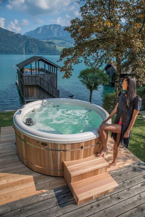 Nordic Hottub Warrior XL Classic, Spa Showroom Maastricht, Tuin en Terras, Bubbelbaden en Hottubs, Vast, Nieuw, Afdekzeil, Grondzeil