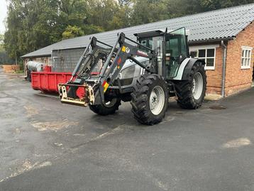 Lamborghini 1300 DT Premium 4-Wheel Drive Tractor - 2000 beschikbaar voor biedingen