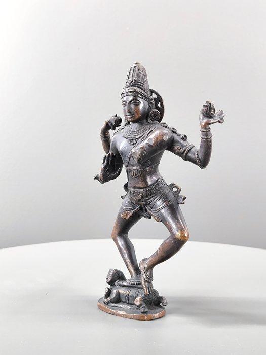 Vijayanagara-rijk Een bronzen beeld van Shiva Nataraja - 21, Verzamelen, Mineralen en Fossielen