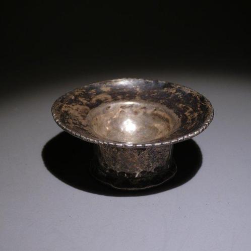 Chimu, Peru Zilver Tamba - Oorbellen. 4,2 cm D. 1100 - 1400, Verzamelen, Mineralen en Fossielen