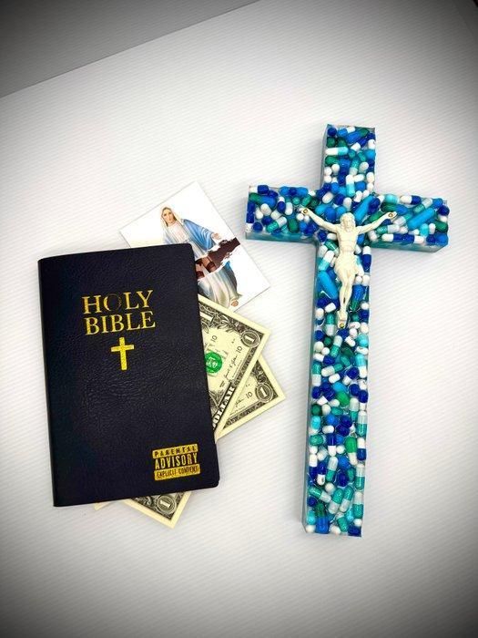 AMA - Oscar - Drug Paradise, Antiek en Kunst, Kunst | Designobjecten