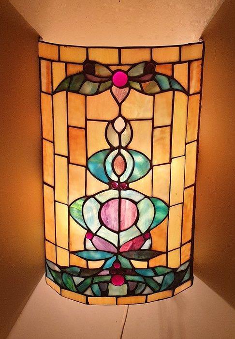Lampe murale - Vitrail - Tiffany, Antiquités & Art, Art | Objets design