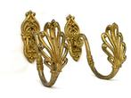 Paar antieke verguld bronzen wandhaken voor gordijnen,, Antiek en Kunst