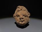 Maya Terracotta Hoofdfiguur. 200-600 n.Chr. Hoogte 6,4 cm., Verzamelen