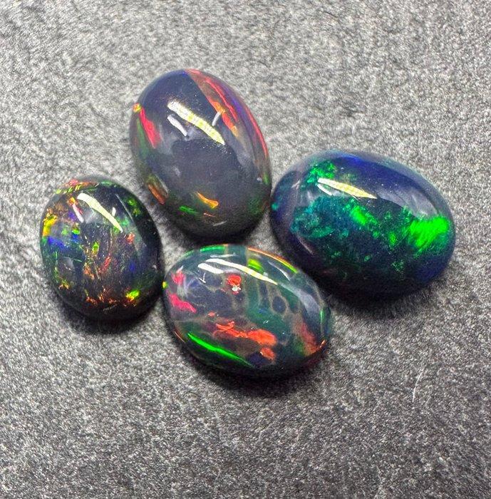 2,64ct Opaal Cabochon- 0.53 g - (4), Verzamelen, Mineralen en Fossielen