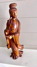 Chinese houten beeldhouwwerk,Guanyin - Céder - Chine (Sans