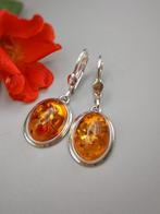 Pièce unique, paire de boucles doreilles en argent 925 avec, Collections