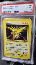 Zapdos - PSA 8 Graded card - Base Set - 1999 - Zapdos - PSA, Hobby en Vrije tijd, Nieuw