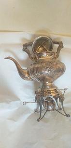 Bouilloire, Russe. SAMOVAR.GR. 1780. Ciselé à la main -, Antiek en Kunst