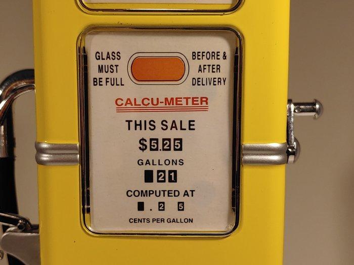 Greenlight 1:8 - Modelauto - * Goodyear * Gas Pump Gasoline, Hobby en Vrije tijd, Modelauto's | 1:5 tot 1:12