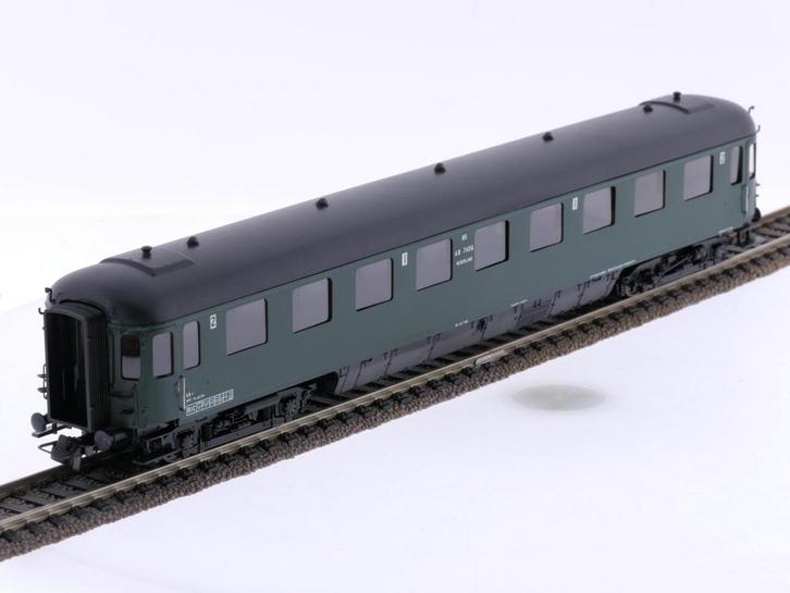 Schaal H0 Philotrain 2034C personenrijtuig AB 7406 1e/2e..., Hobby en Vrije tijd, Modeltreinen | H0, Gelijkstroom, Overige typen