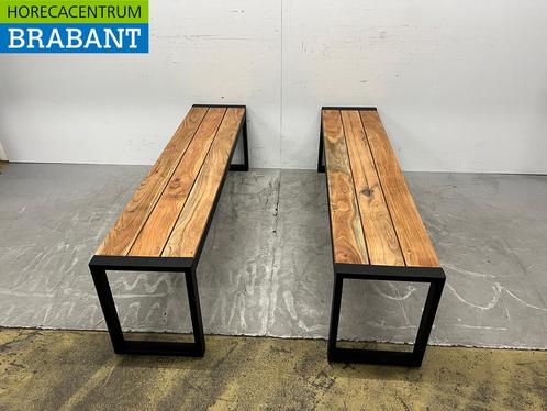 Bolero set van 2 stalen banken met houten zitting Horeca, Zakelijke goederen, Horeca | Meubilair en Inrichting, Ophalen of Verzenden