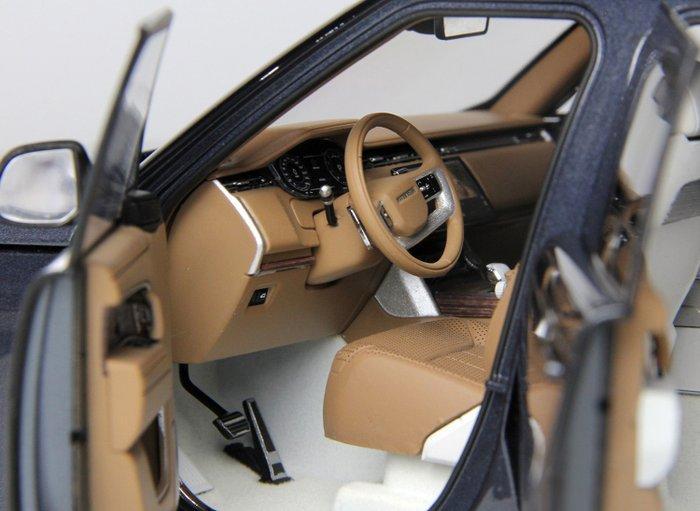 LCD Models 1:18 - Modelauto - Range Rover  - 2022 - Blauw, Hobby en Vrije tijd, Modelauto's | 1:5 tot 1:12