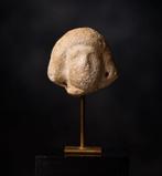 LÉgypte ancienne, tête calcaire - 5 cm, Collections