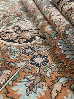 Keshan - Vloerkleed - 386 cm - 273 cm - zijde, Huis en Inrichting, Nieuw