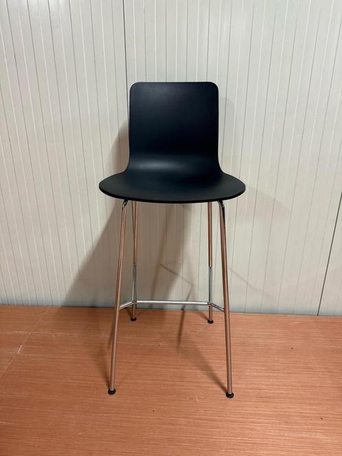 VitraHal Stool High Barkruk, Verkerend In Uitstekende Staat, Huis en Inrichting, Barkrukken, Zo goed als nieuw, Kunststof, Metaal