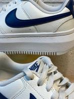 Nike - Veterschoenen - Maat: EU 38, Nieuw