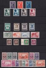 Suriname 1909/1945 - 14 postfrisse series, Gestempeld