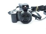 Sony NEX-5N camera + 20mm lens + flash (inclusief