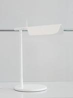 Flos - Edward Barber, Jay Osgerby - Tafellamp - Tab Tabel -