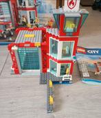 Lego Set - 60215 - City - Stazione dei pompieri, Kinderen en Baby's, Speelgoed | Duplo en Lego, Nieuw