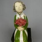 Ida - No reserve price- The girl with flowers - hand made, Antiek en Kunst