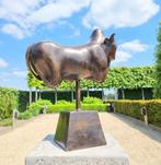 Figurine - Modernistisch abstract kunstwerk van stier -