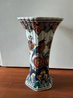 De Porceleyne Fles, Delft, Velsen, Sassenheim - Vase (2) -, Antiek en Kunst