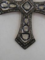 Pendentif en forme de croix Grand crucifix dévêque avec