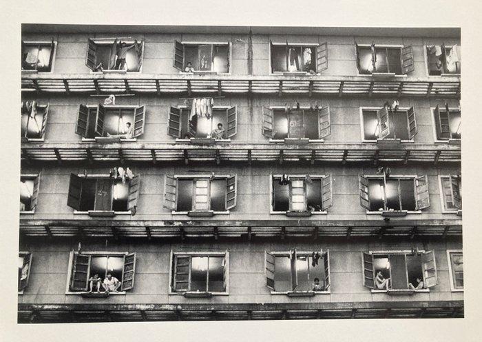 Sebastião Salgado (1944–2025) - City peasants, Ho Chi Minh, Antiek en Kunst, Kunst | Designobjecten