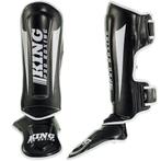 King Pro Boxing Scheenbeschermers KPB SG REVO 1 Zwart Wit, Sport en Fitness, Vechtsporten en Zelfverdediging, Verzenden, Nieuw