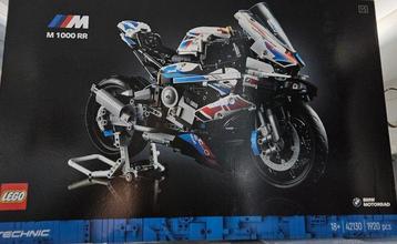 Lego Set - 42130 - Technic - BMW M 1000 RR, Enfants & Bébés, Jouets | Duplo & Lego