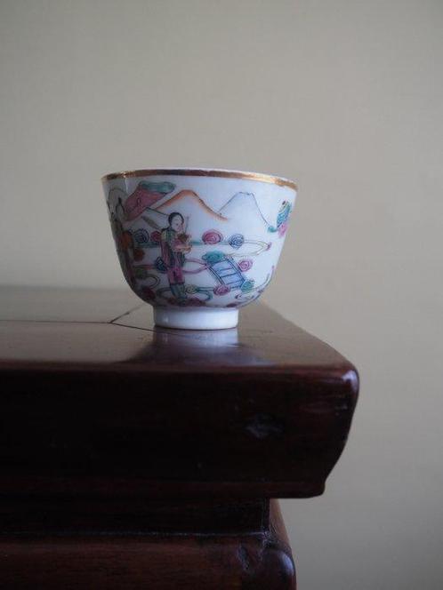 Tasse - Porcelaine - Tasse chinoise Famille Rose, Antiek en Kunst, Antiek | Overige Antiek